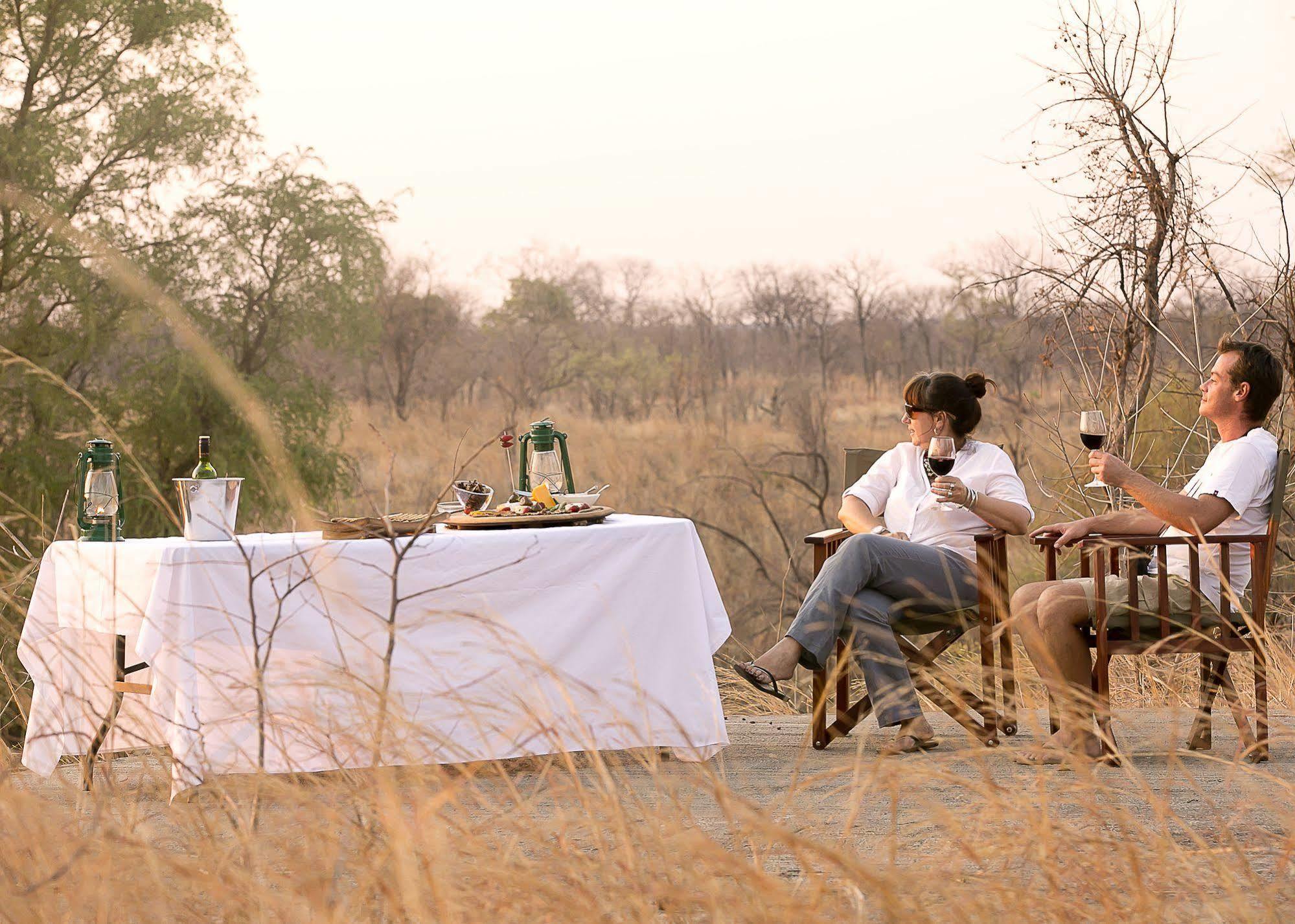 Wildtrack Safaris Eco Lodge Pandamatenga 外观 照片